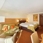 La Ginabelle Hotel 4*
