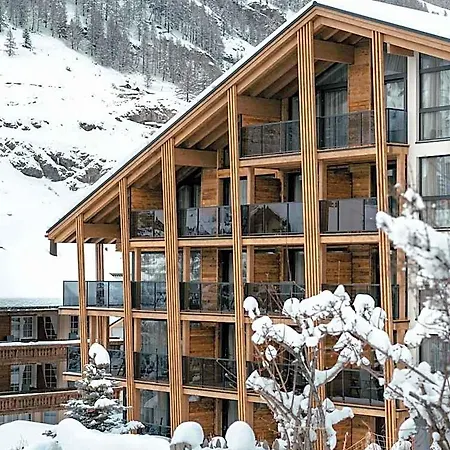 La Ginabelle Hotel 4*