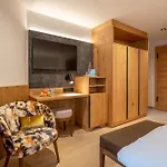 La Ginabelle Hotell