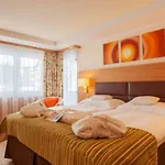 La Ginabelle Hotell