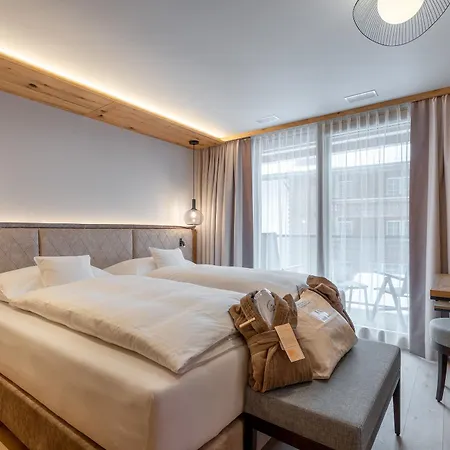 La Ginabelle Hotel 4*