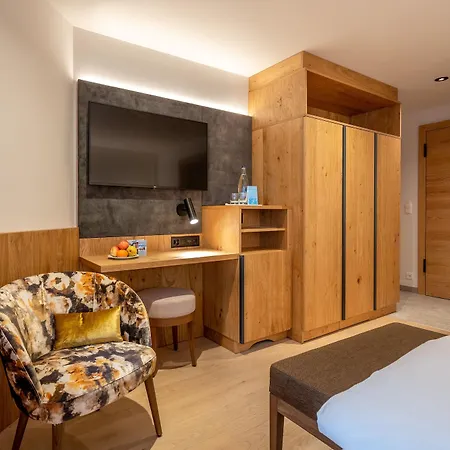 La Ginabelle Hotell