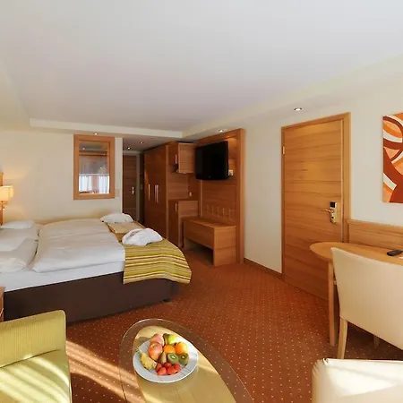 La Ginabelle Hotel 4*